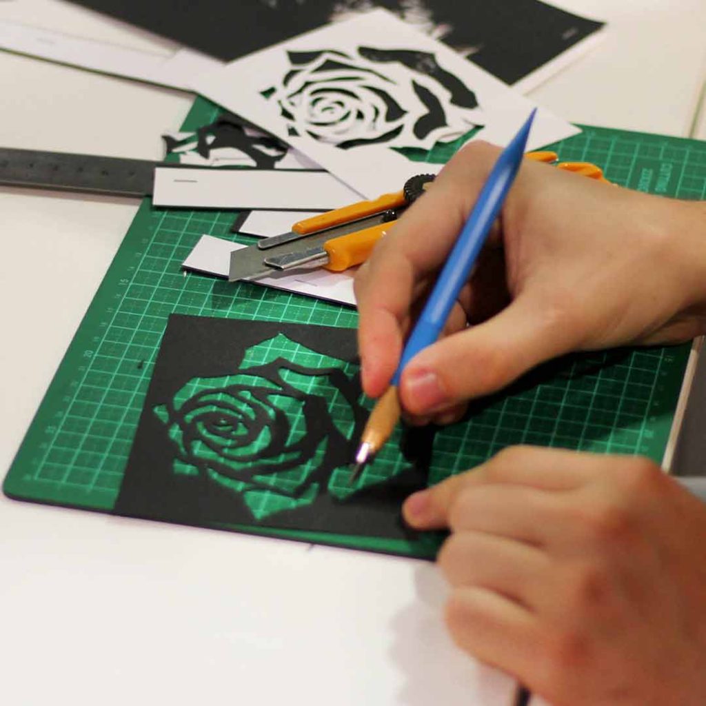 Gravura para artes aplicadas: desenho manual e fotográfico