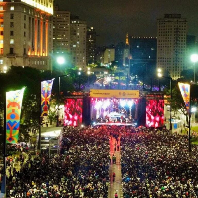 Foto da Virada Cultural de 2025 no Vale do Anhangabaú (Sérgio Barzaghi/SECOM)